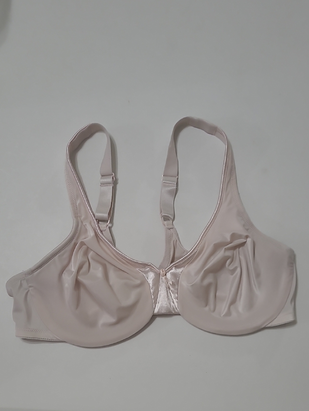 Olga by Warner's Cream Underwire Bra size 38C